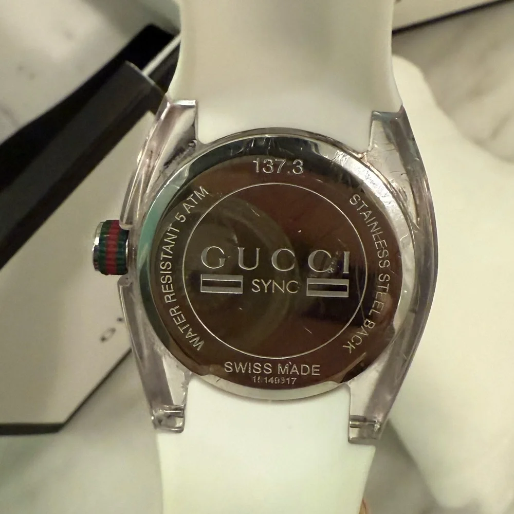 Gucci sync watch